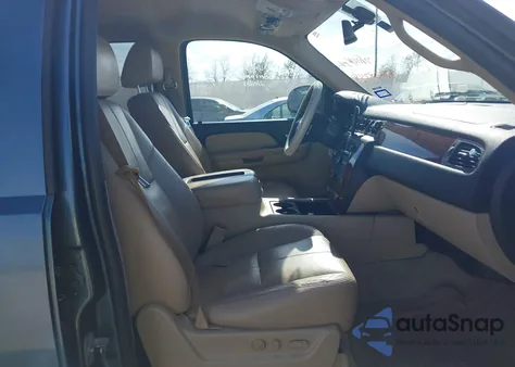 2008 Chevrolet Tahoe Lt z USA, uszkodzony, nr VIN 1GNFC13068R132438